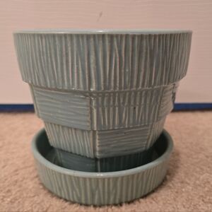 VTG MCM McCoy Pottery USA Aqua Blue Teal 6” Basket Weave Flower Pot Planter